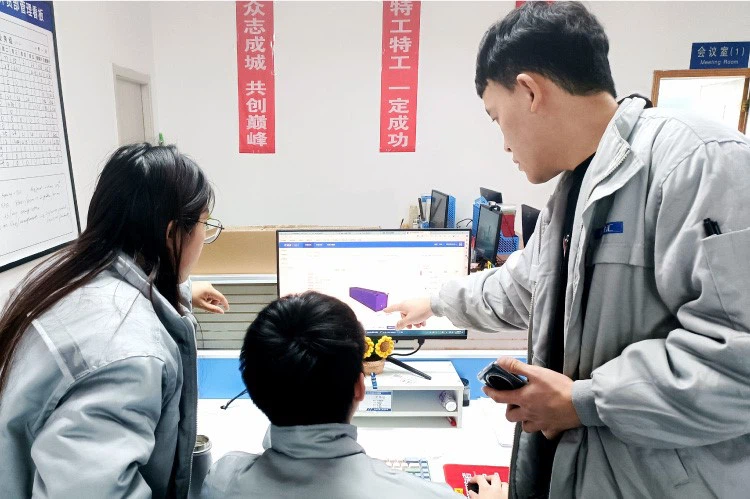 sales and technician are discussing sales and technician are discussing